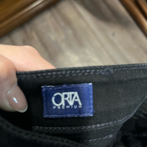 Woman’s Black Jeans-lucky brand - Picture 7 of 10